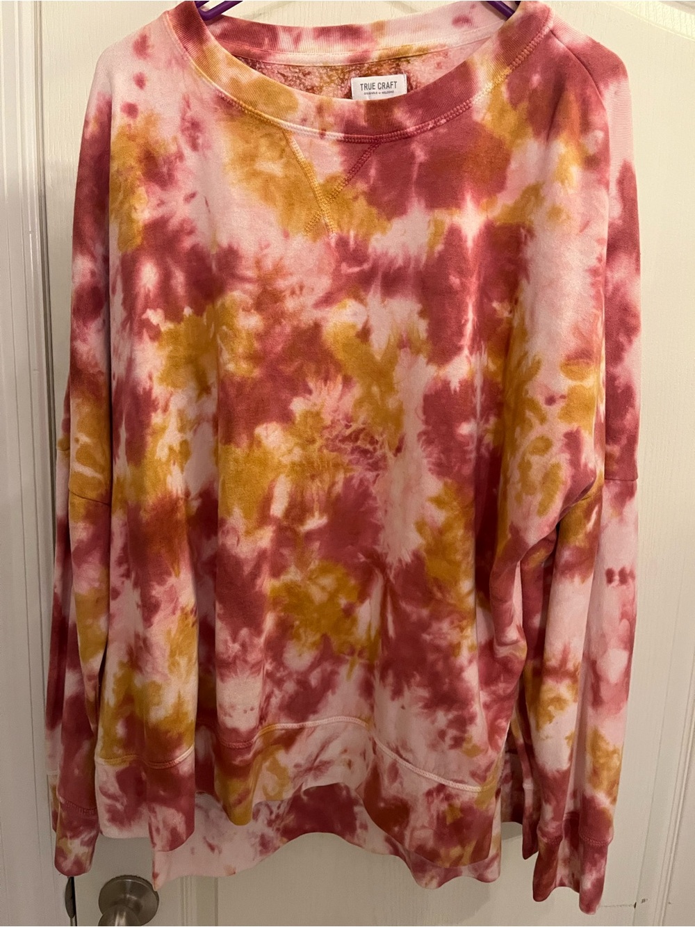 True Craft Women's Tie-Dye Crewneck Sweatshirt in Pink & Gold